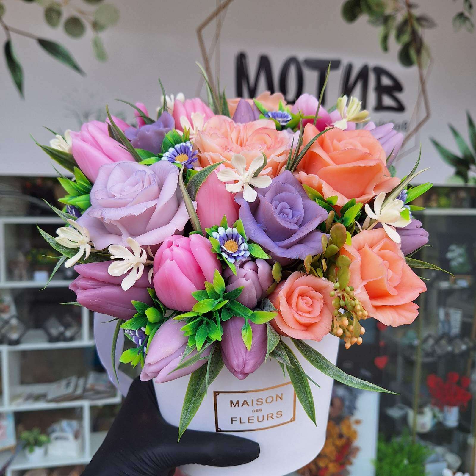 Ваза с лалета